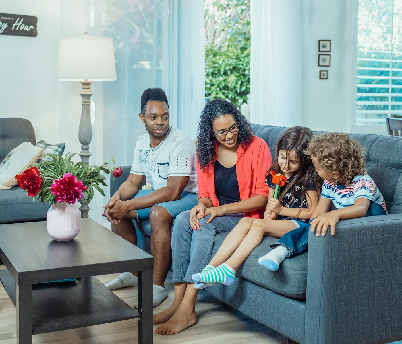 Светлая семейная обстановка дома